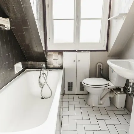 Hostnfly - Beautiful Near The Canal Saint Martin Appartamento Parigi
